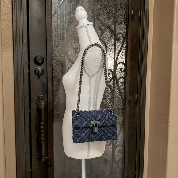 Kurt Geiger London Mini Brixton Lock Shoulder Bag NWOT - Picture 5 of 15